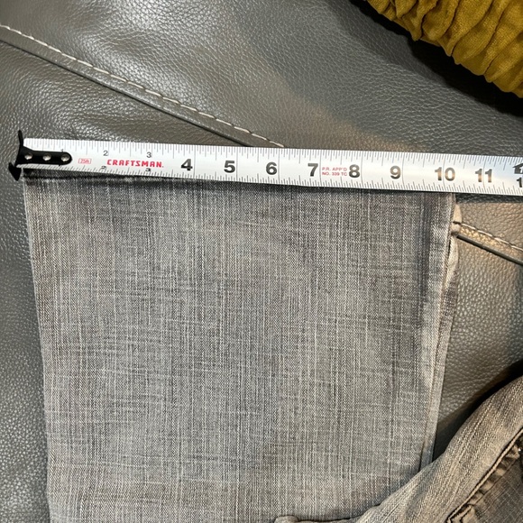 Glo Grey Wash Denim Jeans, size 9. Retro, BellBottoms, 5 pocket style Vintage - Picture 5 of 9